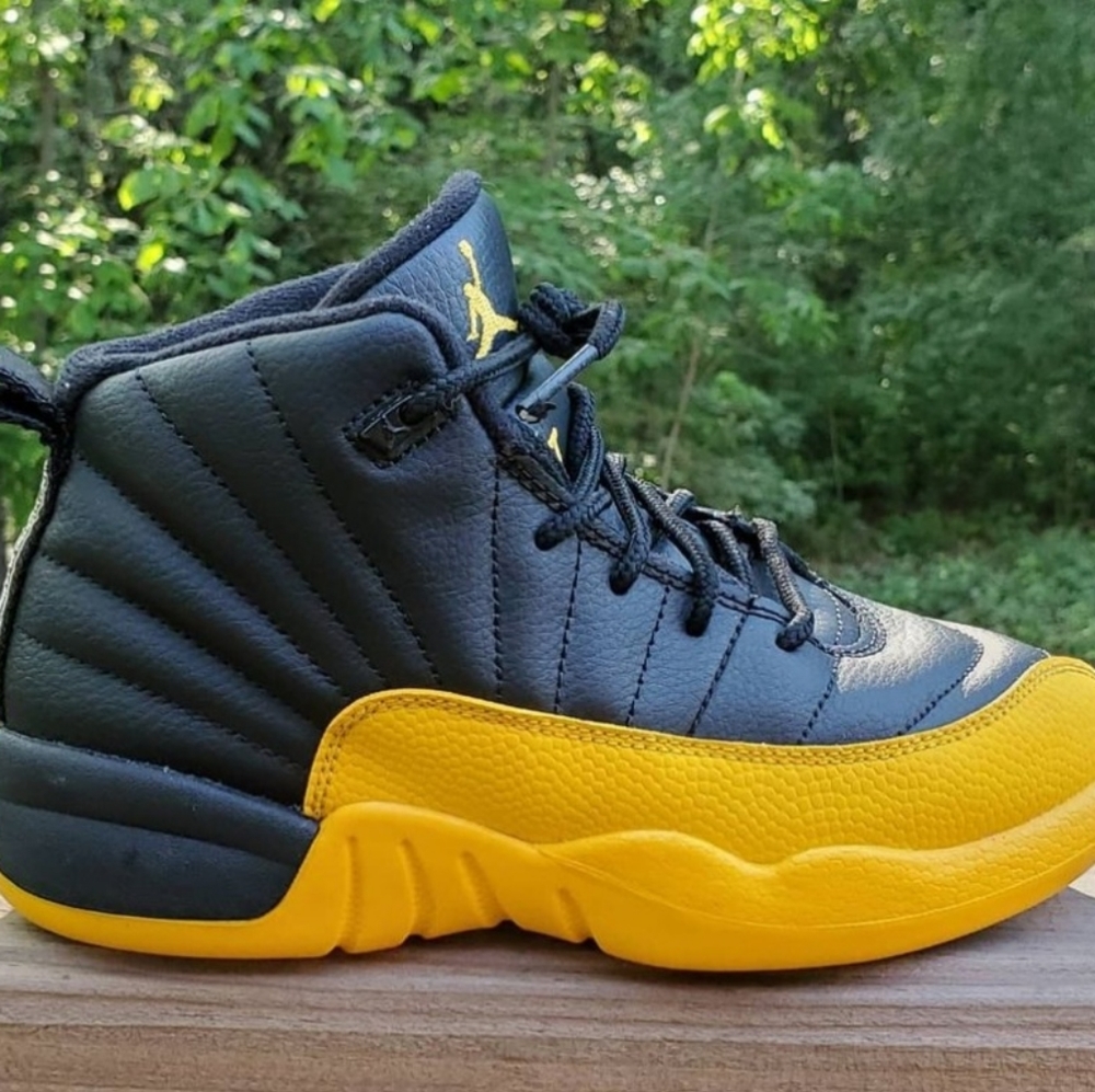 jordan 12 "University Gold"